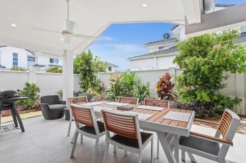 Three-Bedroom Townhouse