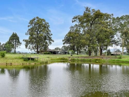 Nulkaba Escape, super central, walk to Zoo, short drive to Potters + Wineries1