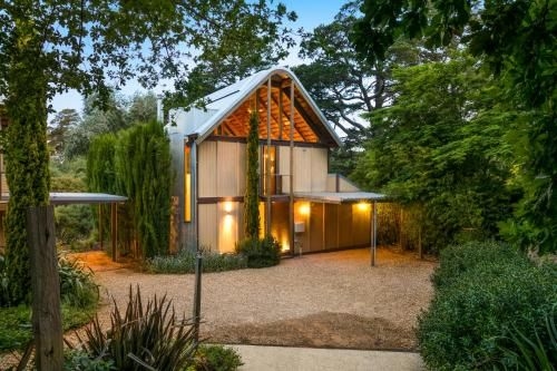 Hepburn Spa Pavilions4