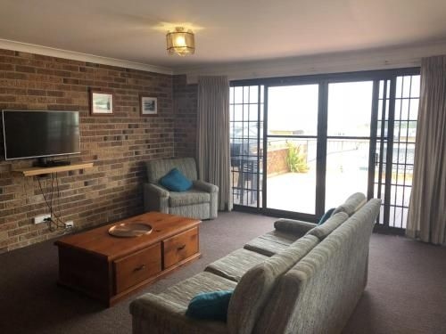 Bronte Court No 3 at South West Rocks4