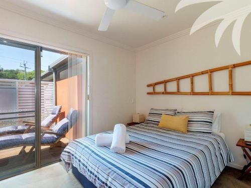 Aqua Apartment #33