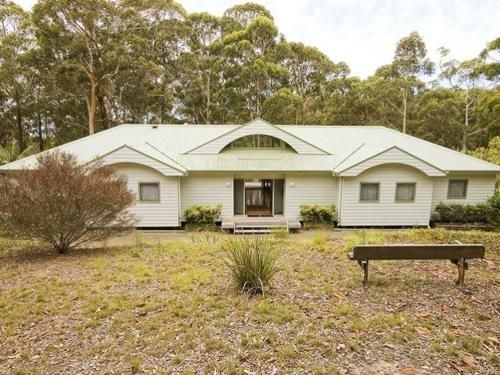 Karingal just minutes from Blueys Beach4