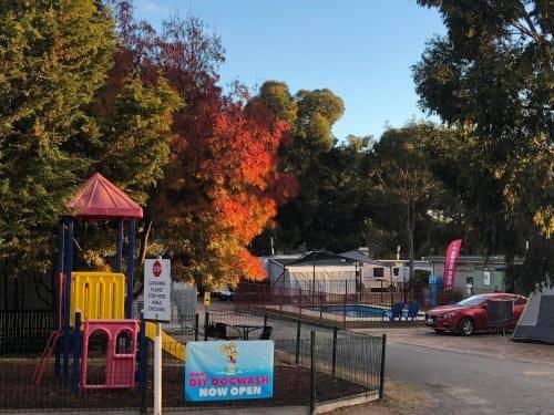 Acacia Caravan Park & Holiday Units Acacia Caravan Park & Holiday Units