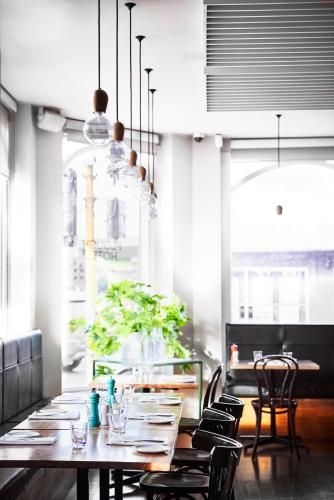 Plough Hotel4