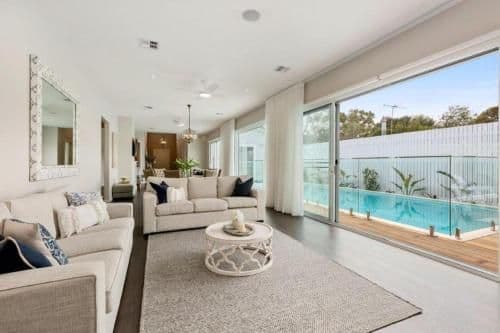 Six-Bedroom Apartment