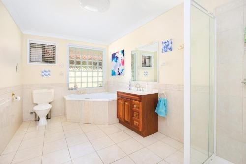 Michael Street 39, Golden Beach4