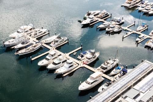 Sky High Two-Bedroom Two Bathroom Apartment with Harbour Views