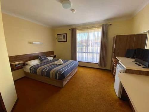 Queen Room