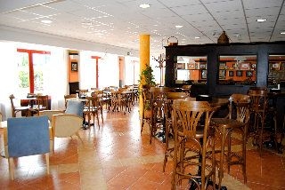 Iris Hotel2