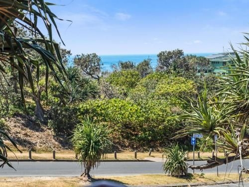 16 Pt Lookout Beach Resort0