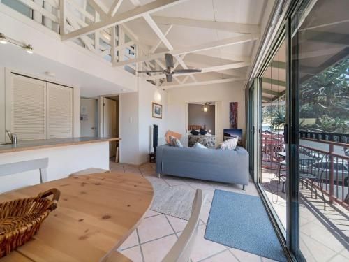 16 Pt Lookout Beach Resort4