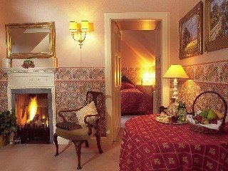 Roman Camp Hotel1