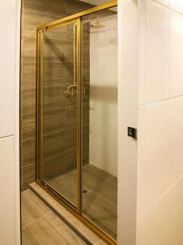 Triple Room with Shared Bathroom
