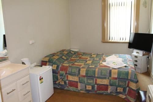 Double Room with Shared Toilet