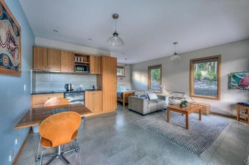 Studio Apartment with Sea View