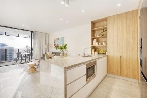 Vue Broadbeach2