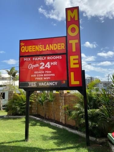 THE QUEENSLANDER MOTEL0