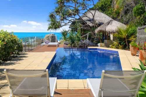 Liapari Beach House