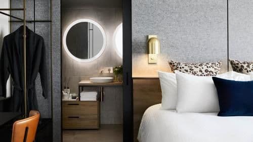 King Suite Room
