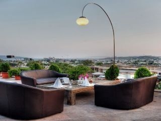 Lvzz Hotel3