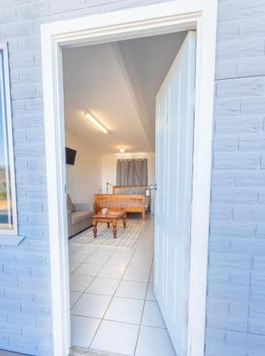 Deluxe Queen Suite