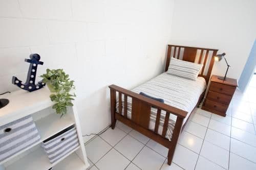 Deluxe Queen Suite