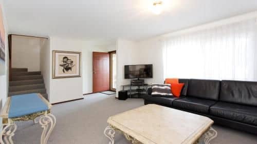 Spacious City Townhouse close to Burswood Spacious City Townhouse close to Burswood
