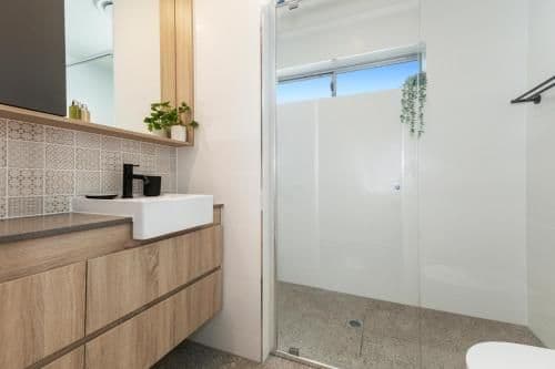 Deluxe Double Room with Balcony and Sea View