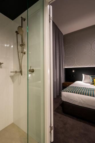 Elite Gold Coast3