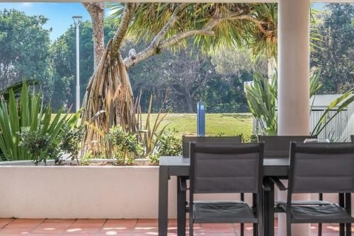 A PERFECT STAY - Apartment 2 Surfside4