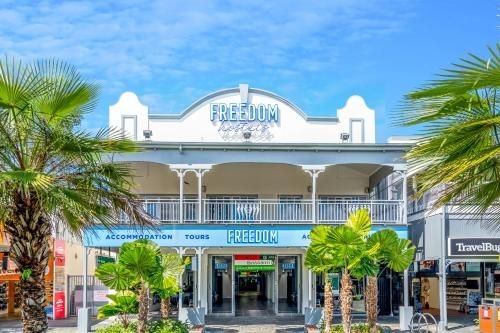 Freedom Cairns Premium Hostel (Little Drifter Cairns)0