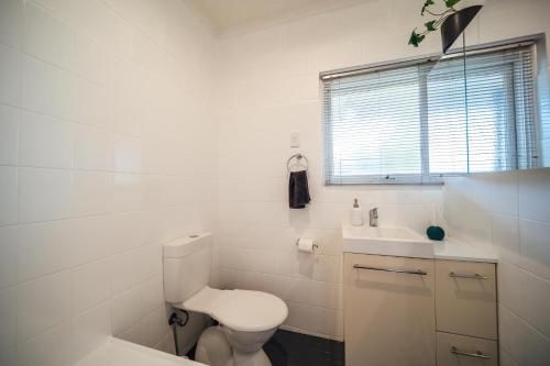 Urban Beach Shack-Metres from the Beach & Cafes3