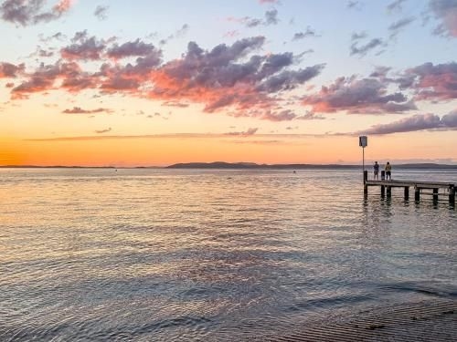 12 'Ocean Shores', 27 Weatherly Cl - Waterfront Unit with Sensational Water Views, WIFI & Air Conditioning2