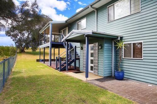 Sea Dream - Pet Friendly - 1 Min Walk to Beach2