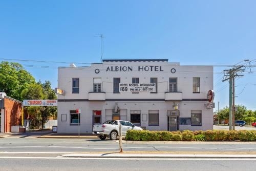 Albion Hotel-Motel Finley4