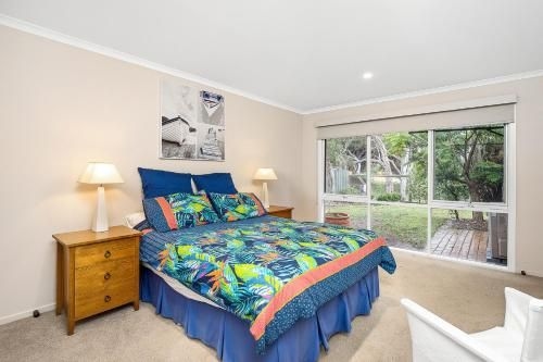 Hilltop Beach House: newly updated2