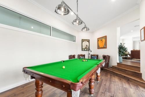 Hamptons on Figtree4
