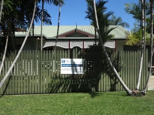 Arcadia Gardens 1/44 McCabe CRescent1