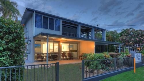 Island View Unit 2 / 40 Marine Parade0