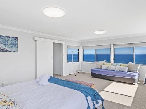 Elanora - Ocean St No.82