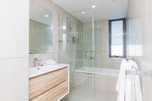 Two-Bedroom Plus Apartment - Free Parking