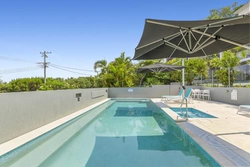 Impressive Views of Noosa - Unit 8 Taralla, 16 Edgar Bennett Avenue Noosa Heads1