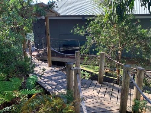THE DECK HOUSE - A WYE RIVER ICON3