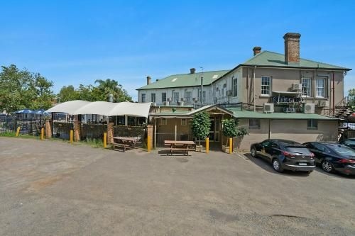 Imperial Hotel Singleton4