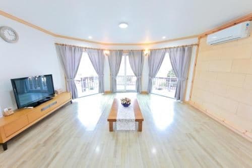 Classic Quadruple Room
