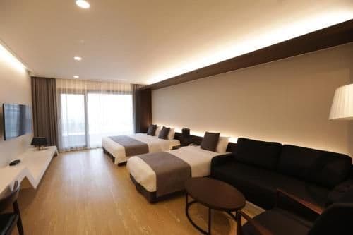 Family Twin Room