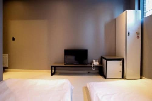 Korean-Style Family Room