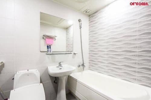 Large Double Room