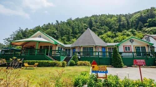 Charm Pension Charm Pension