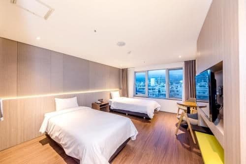 Superior Twin Room